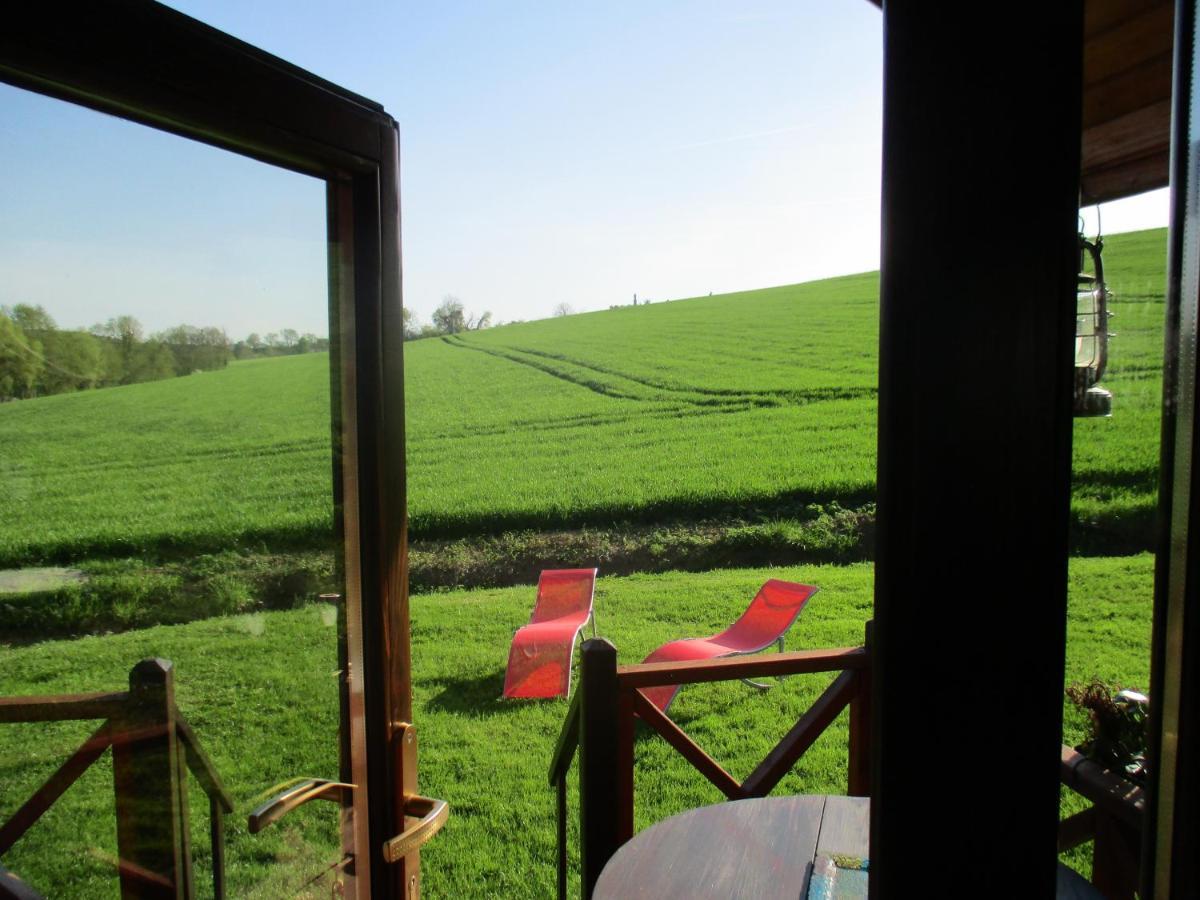 Châtillon-sur-Marne Roulotte Panoramique Du Moulin B&B 외부 사진